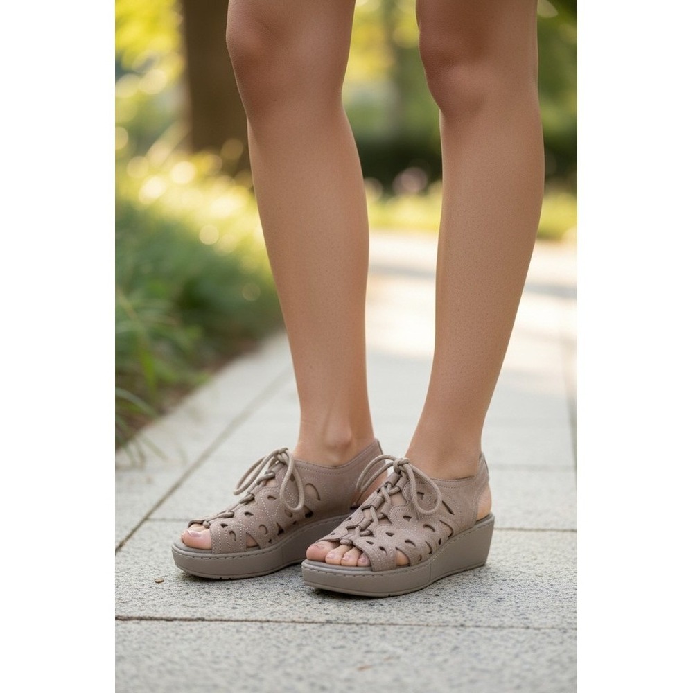Earth Sandals Womens 5.5 Beige Fisherman Lace Up Cutout Comfort Flat Celron 2000